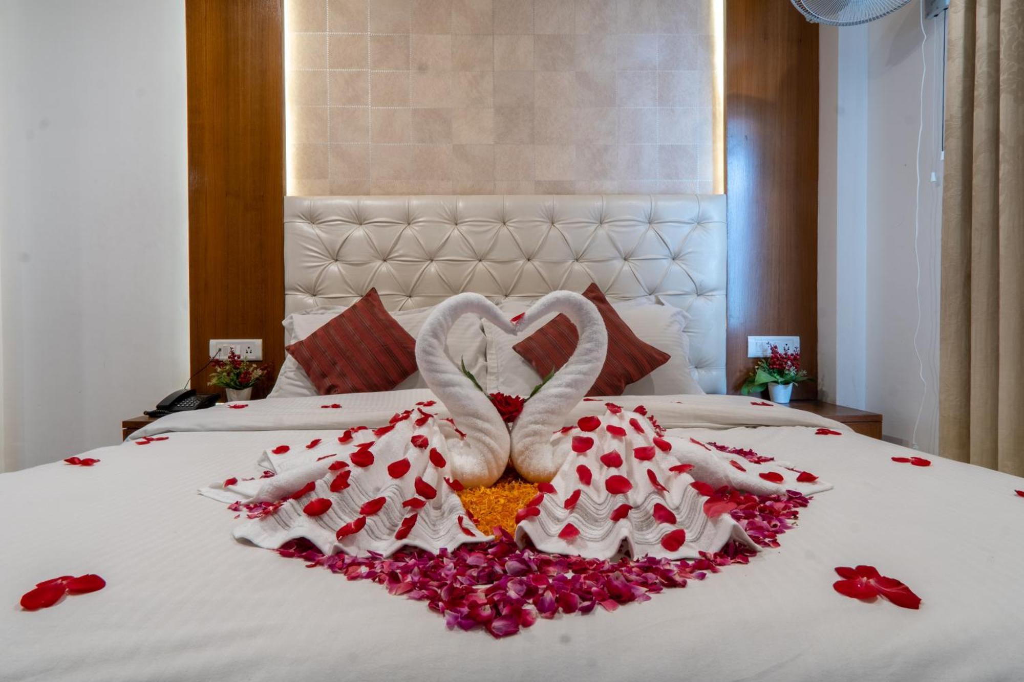 Pristine Inn Manali Extérieur photo